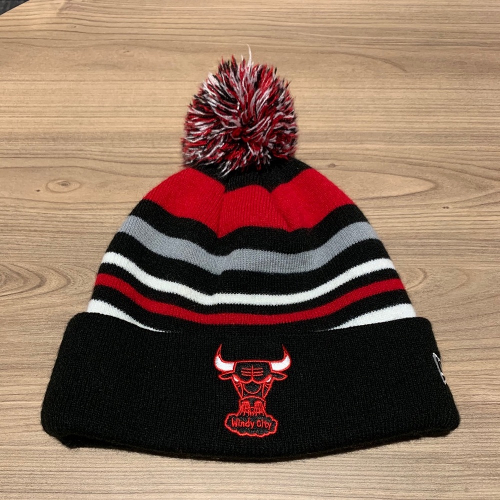 New Era Chicago Bulls winter hat - adult size